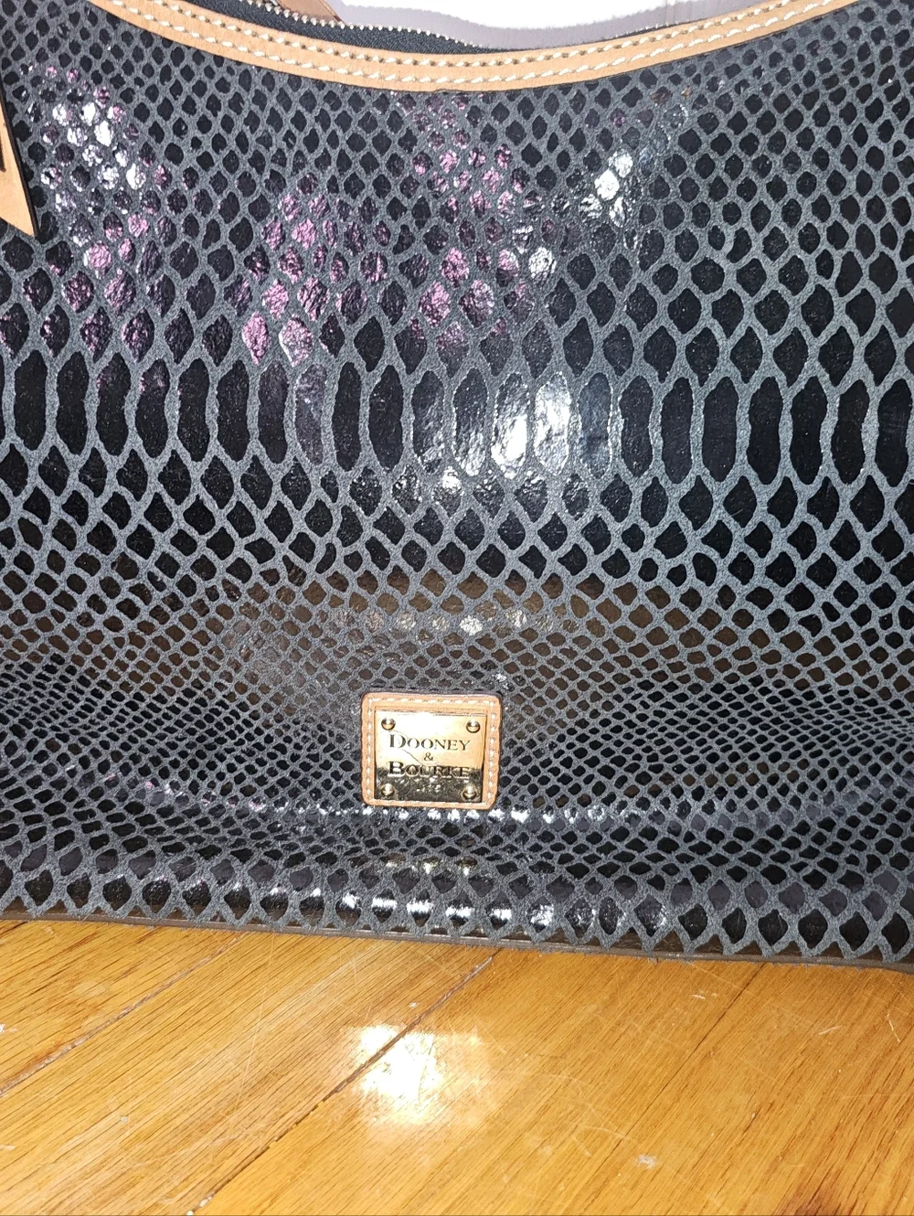 DOONEY & BOURKE ERICA HOBO BAG BLACK W/Coin Purse & Key Ring